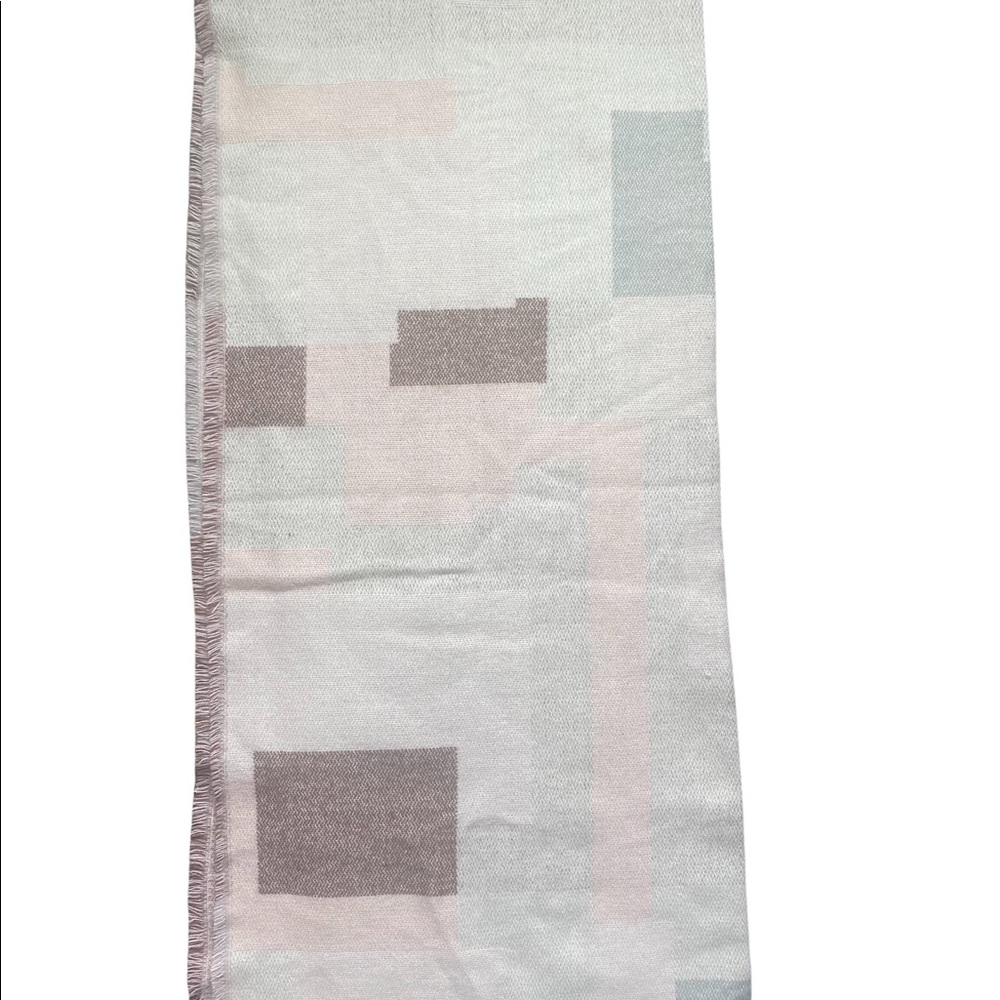 2 Scarves - Picture 3 of 3